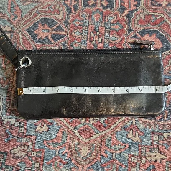HOBO Black Leather Wristlet Clutch - Picture 5 of 9